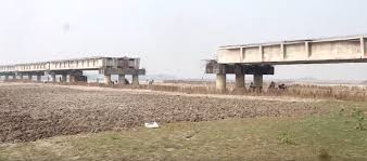 १४ वर्षदेखि अलपत्र झापाको कन्काई पुलको ठेक्का तोडियो