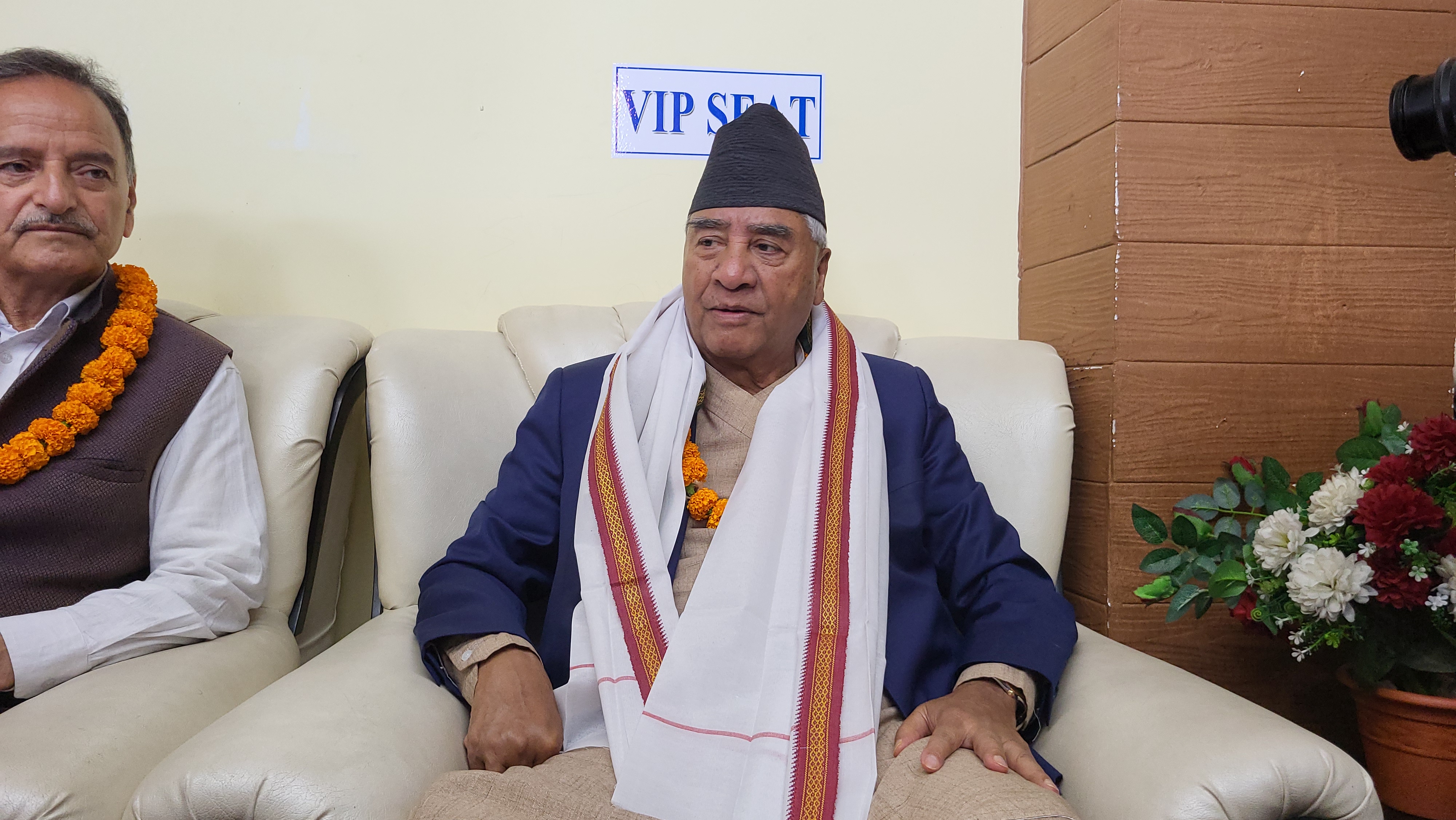 देउवा भन्छन् - 'बजेट सन्तुलित छ, गृहमन्त्रीले राजीनामा दिनु पर्दैन'