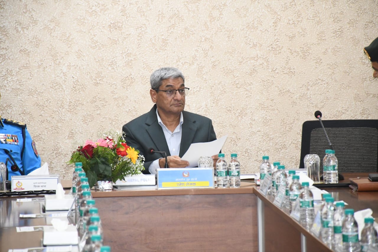 विपद् व्यवस्थापनमा थप क्रियाशील भई काम गर्न गृहमन्त्री लेखकको निर्देशन