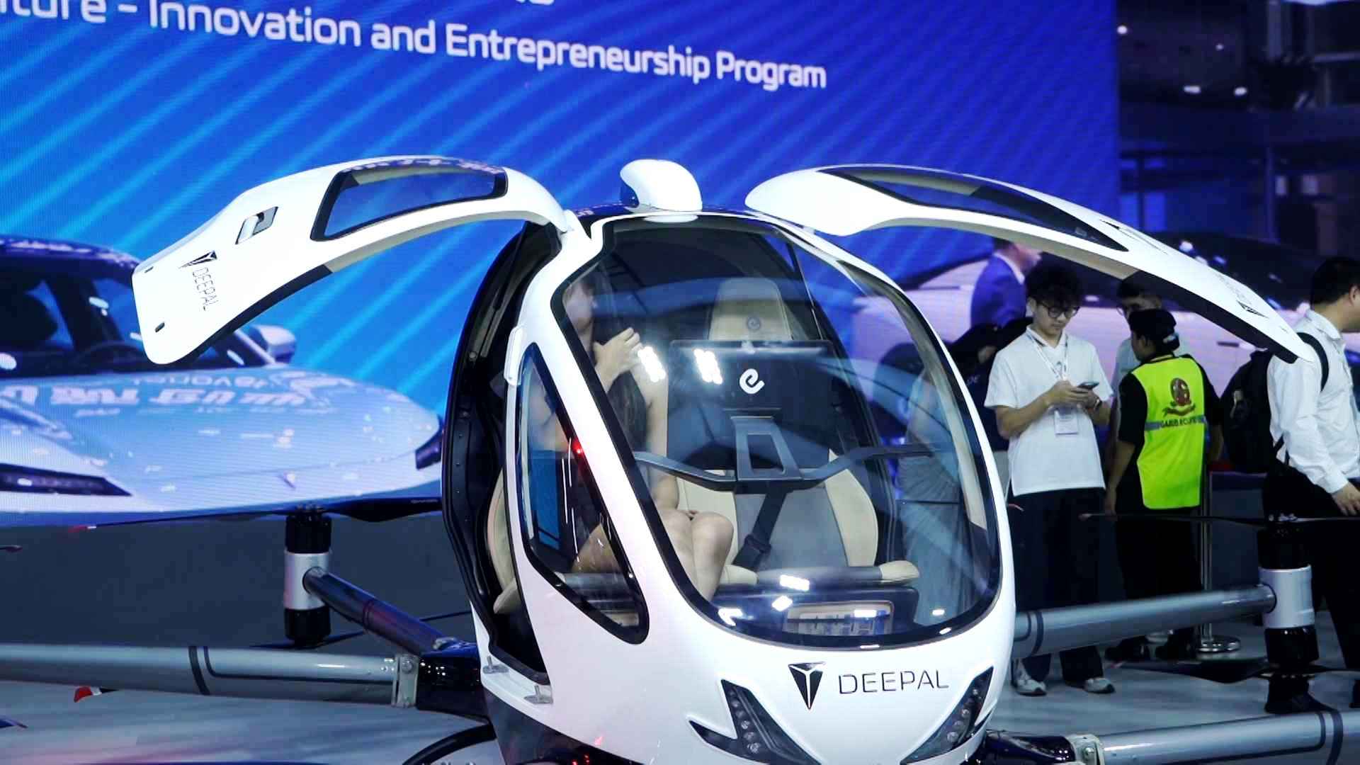 नाडा अटो शो मा चर्चित बनेको ‘फ्लाइङ ट्याक्सी’ नउडाइ फिर्ता पठाइयो