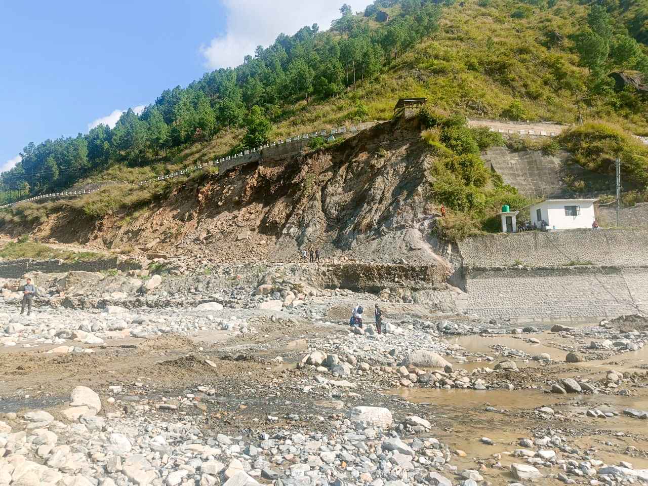 Photo (7) (21)_11zon