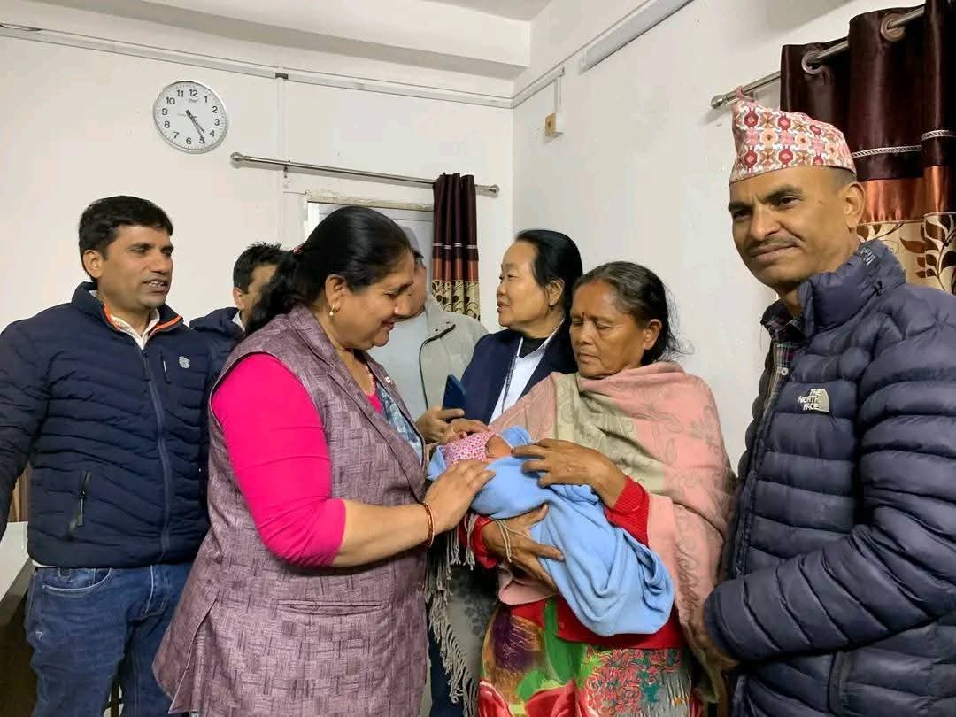 अस्पतालमै छोडिएको नवजात शिशु बालआश्रममा