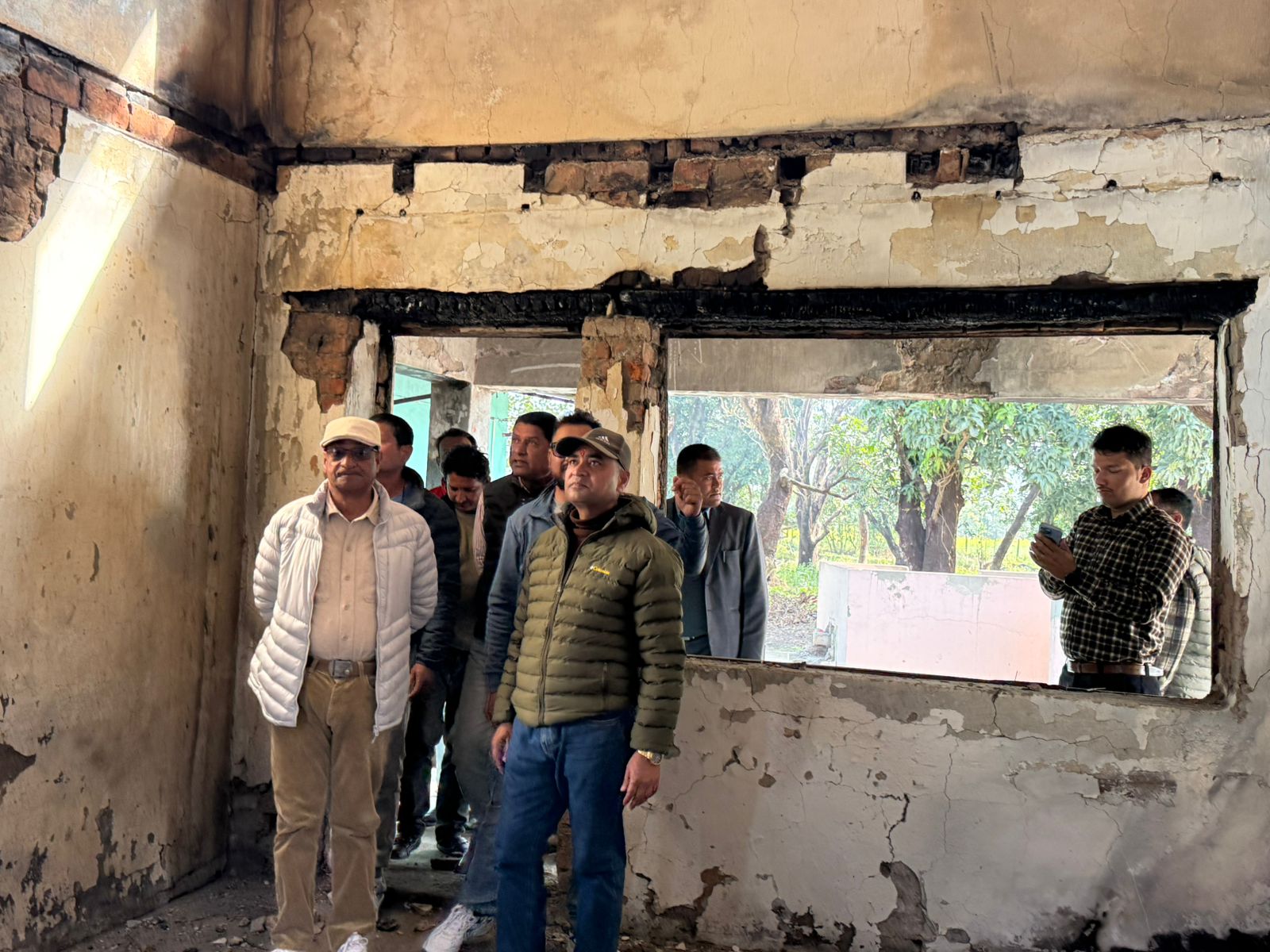 जेनजी आन्दोलनको पाँच महिनापछि पुर्ख्यौली घर पुगे पूर्वगृहमन्त्री लेखक