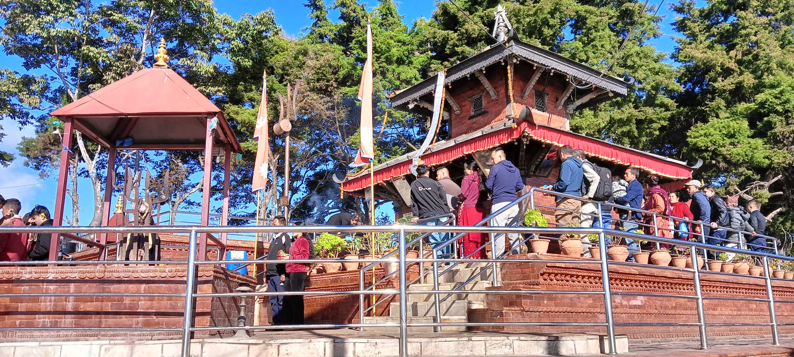 खाँडादेवी : राजधानी नजिकै धार्मिक यात्राको उपयुक्त स्थल