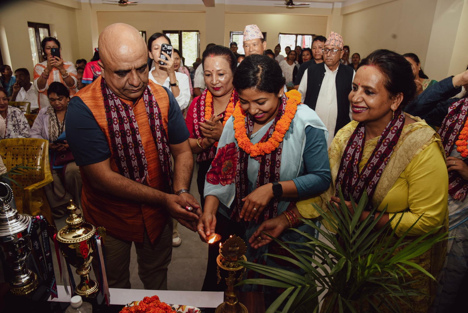 काठमाडौं महानगर १९ नम्बर वडामा एकै दिन तीनवटा सेवा केन्द्र सञ्चालनमा
