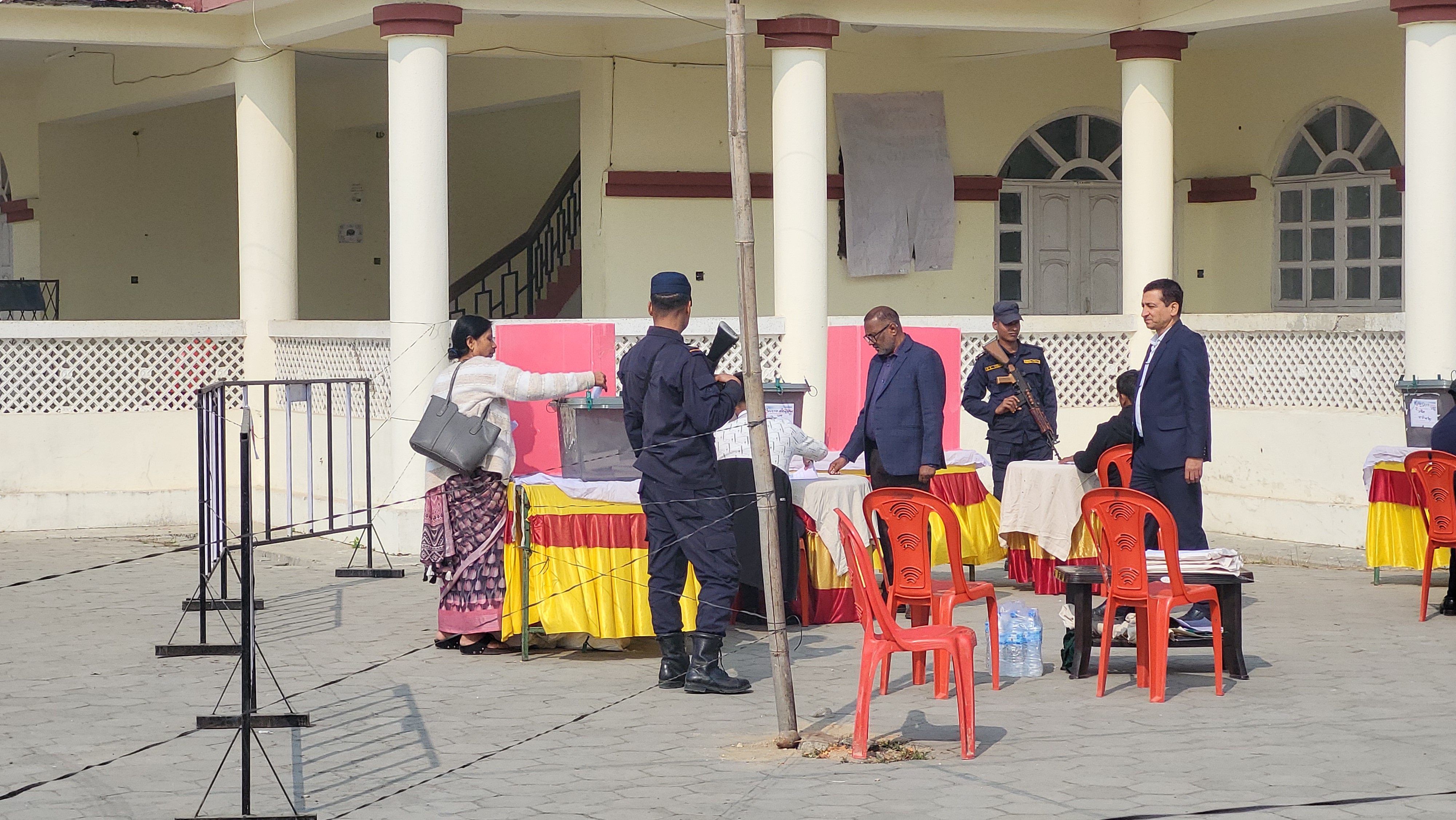 राष्ट्रिय सभा निर्वाचन : मधेश प्रदेशमा मतदान जारी