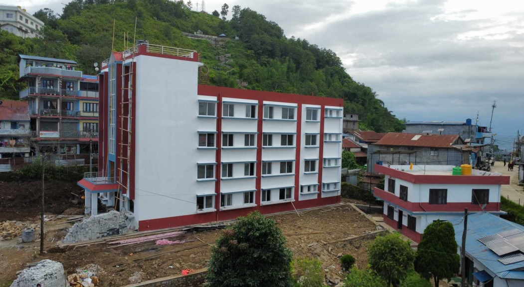 भोजपुर हतुवागढीको पालिका भवन सात करोड लागतमा निर्माण हुँदै