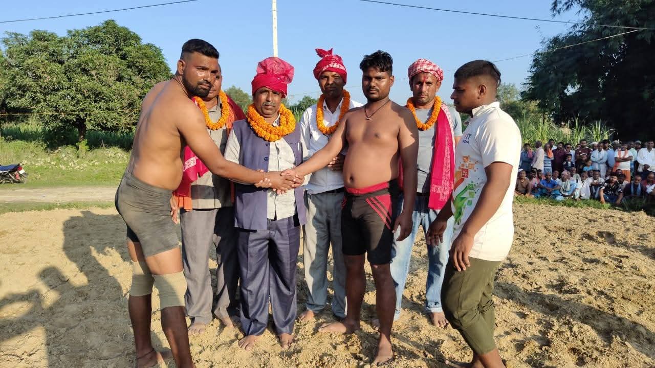 कुस्ती खेल प्रति युवाको चासो कम , गरुडामा प्रतियोगिताको आयोजना