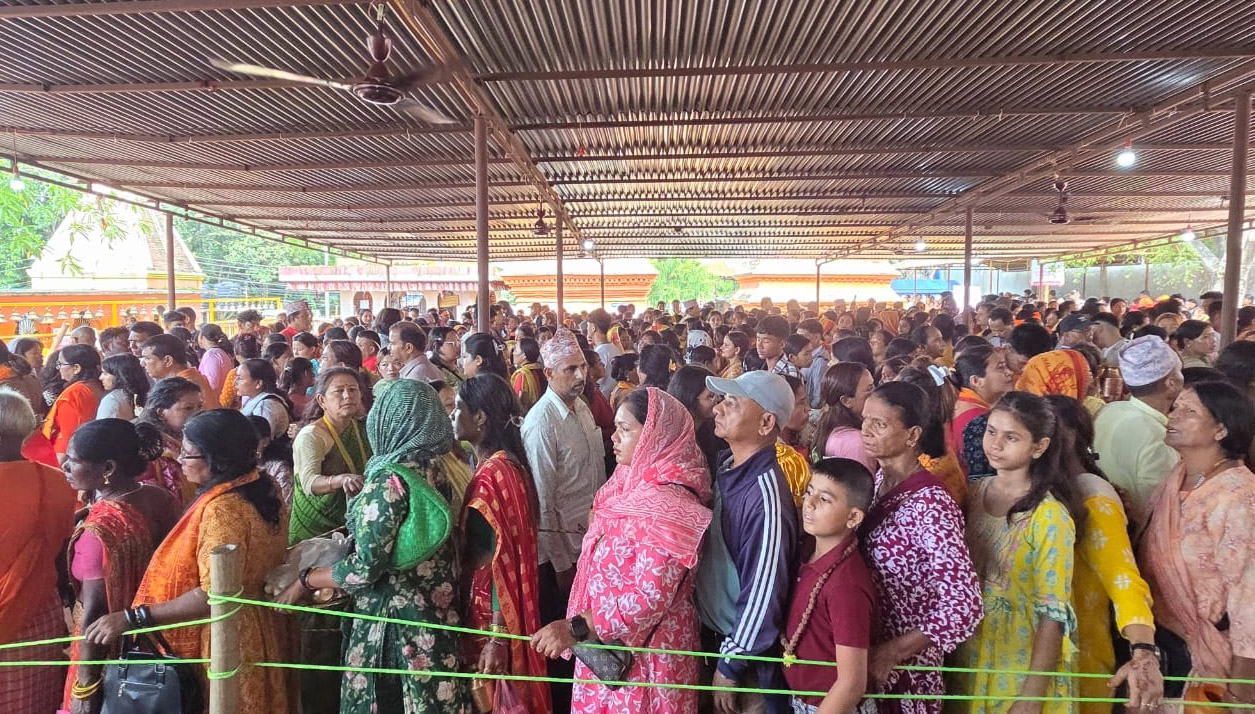 पिण्डेश्वरमा बोलबम (तस्विरहरुसहित)