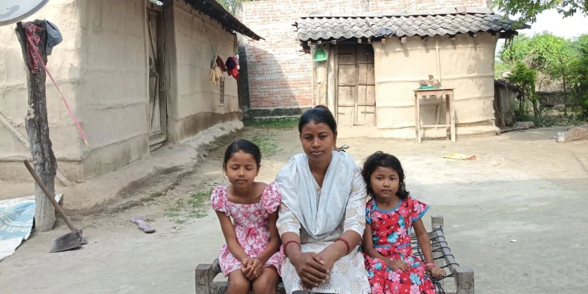 बाढीले खोस्यो दशैंको टीका, बेपत्ता आफन्तको पर्खाइमा खाली निधार