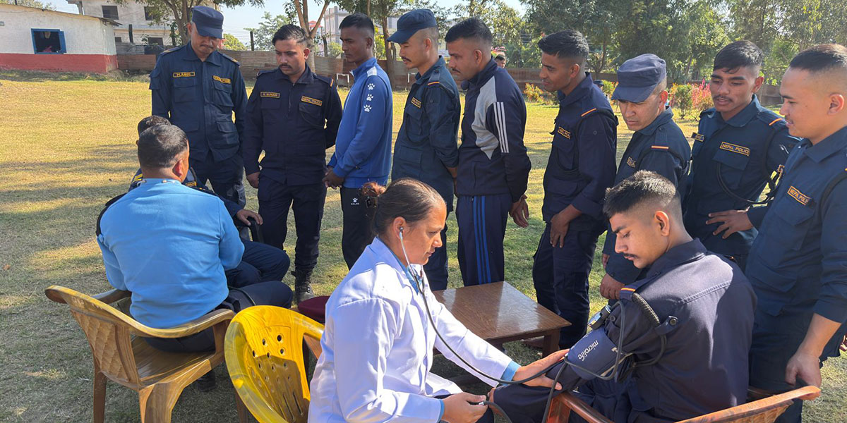 ‘प्रहरी युनिटसँग प्रहरी अस्पताल’ कार्यक्रम