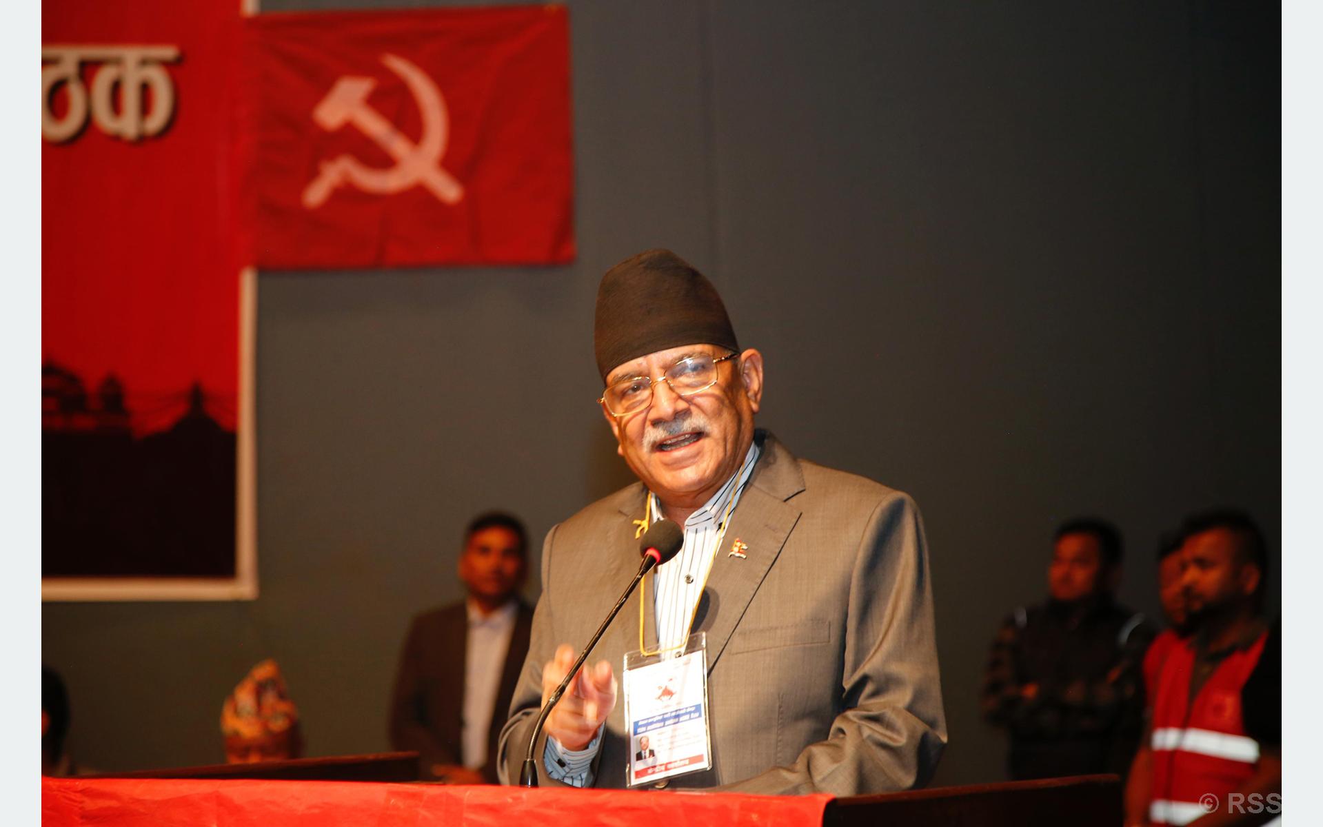 प्रचण्ड भन्छन्- ओलीका हावा कुराले दिक्क भएर एमालेबाट सबै यता आउँछन्