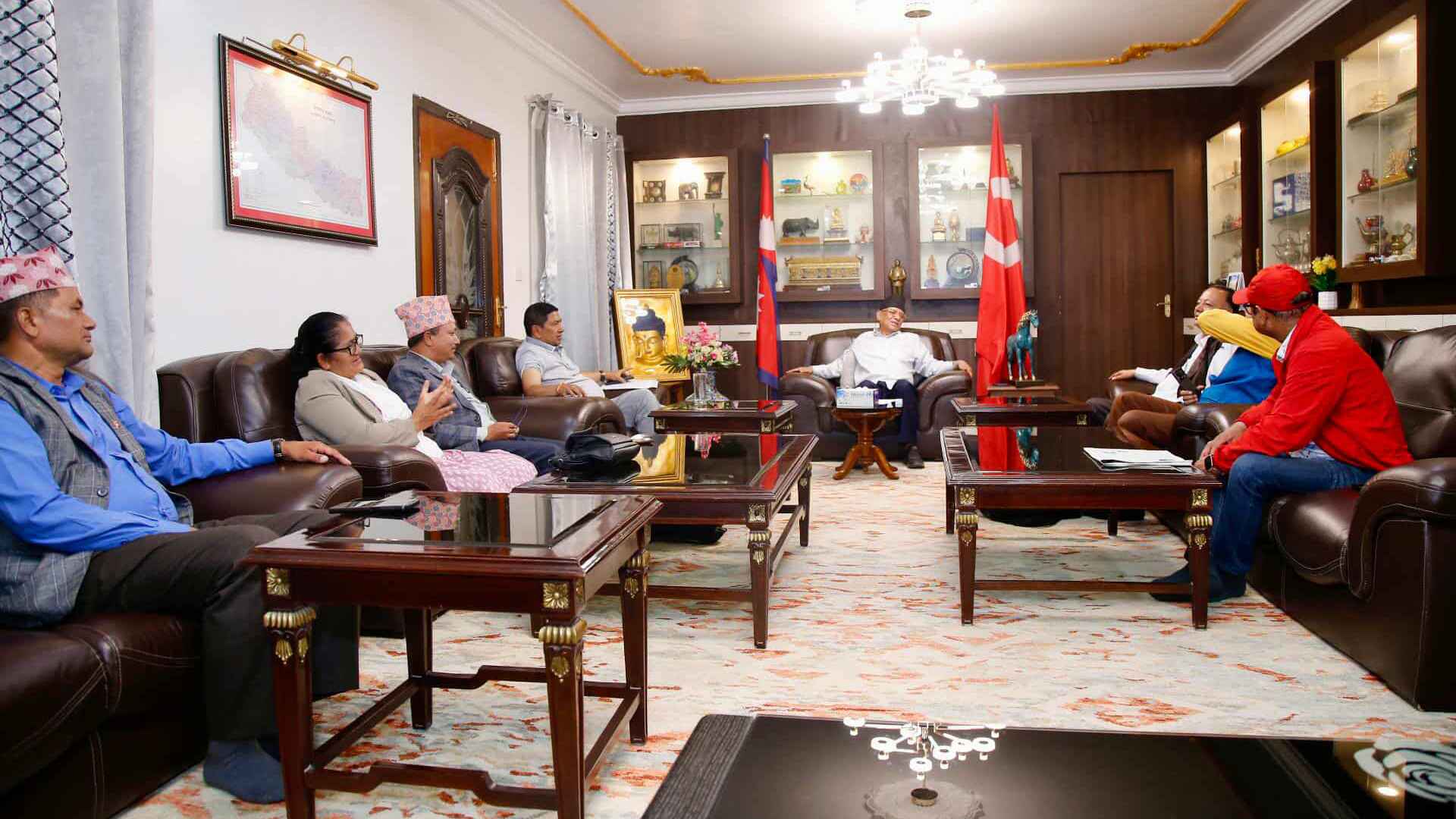 शिक्षकका मागमा सरकारले बहानाबाजी नगरोस् भनेर सदनको अवरोध हटाएका हौं : प्रचण्ड