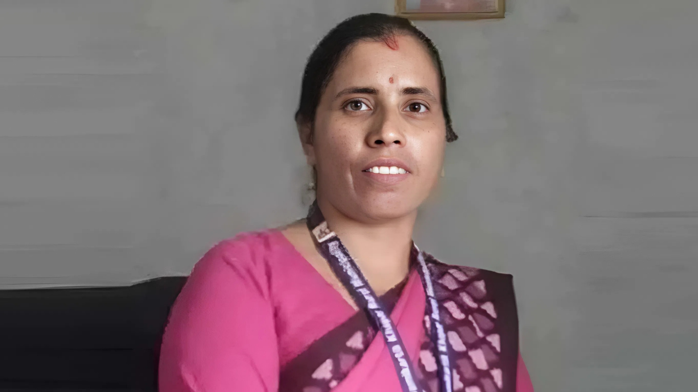 शैनामैनाकी शिक्षिका बाजुराबाट १० दिनदेखि बेपत्ता