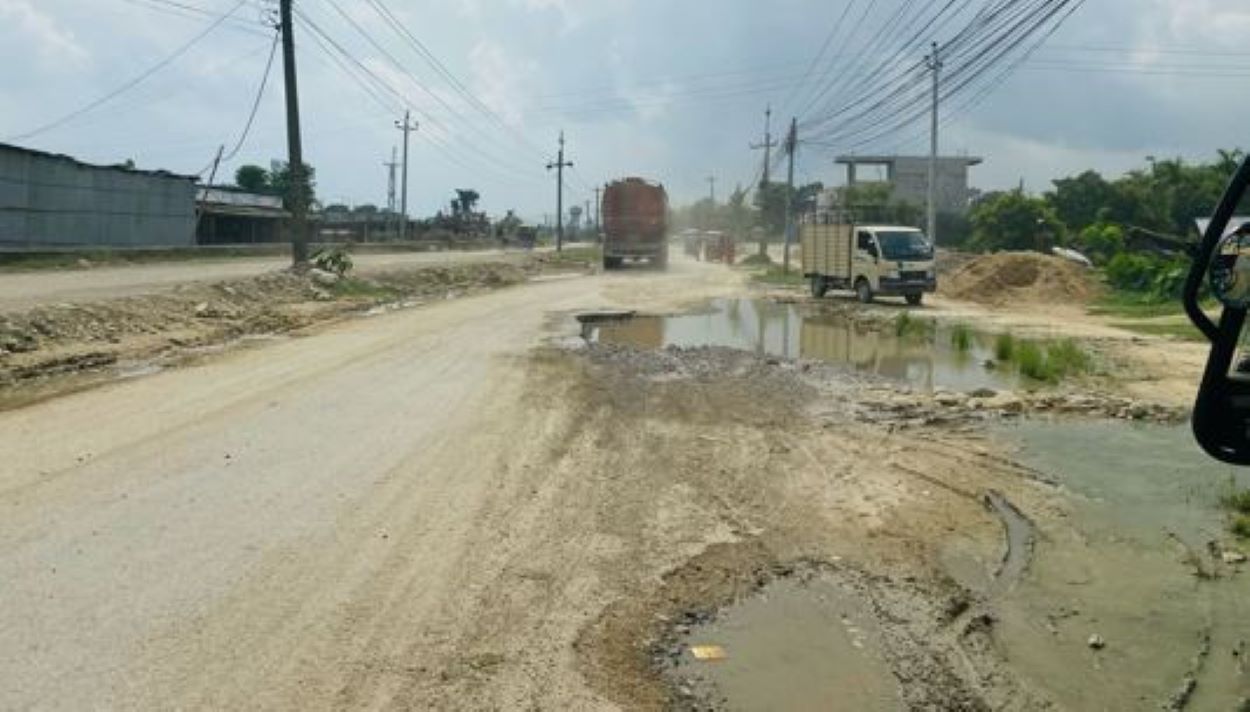 रतुवा केशलिया खण्डको ६ वर्षमा सकिएन ६ किलो मिटर सडक स्तरोन्नती गर्ने काम