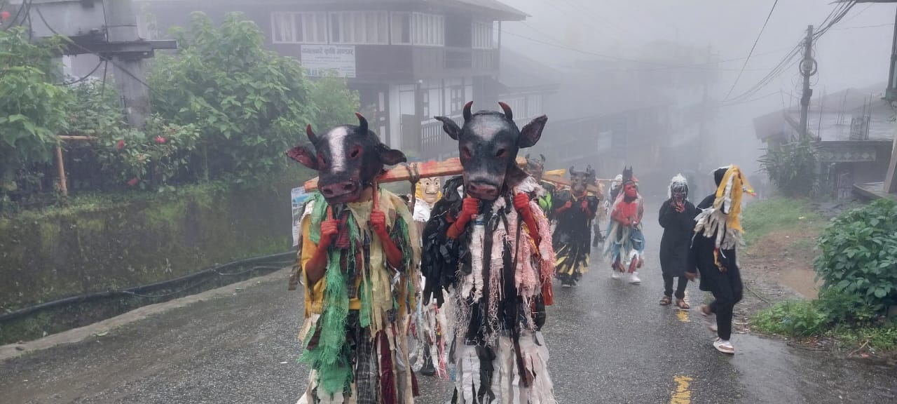 मंगलबारेमा निकालियो रोपाइँजात्रा