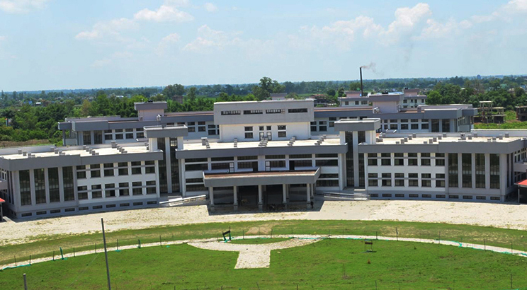 दुईपटकको सूचनामा पनि उपकुलपतिका लागि परेन आवेदन