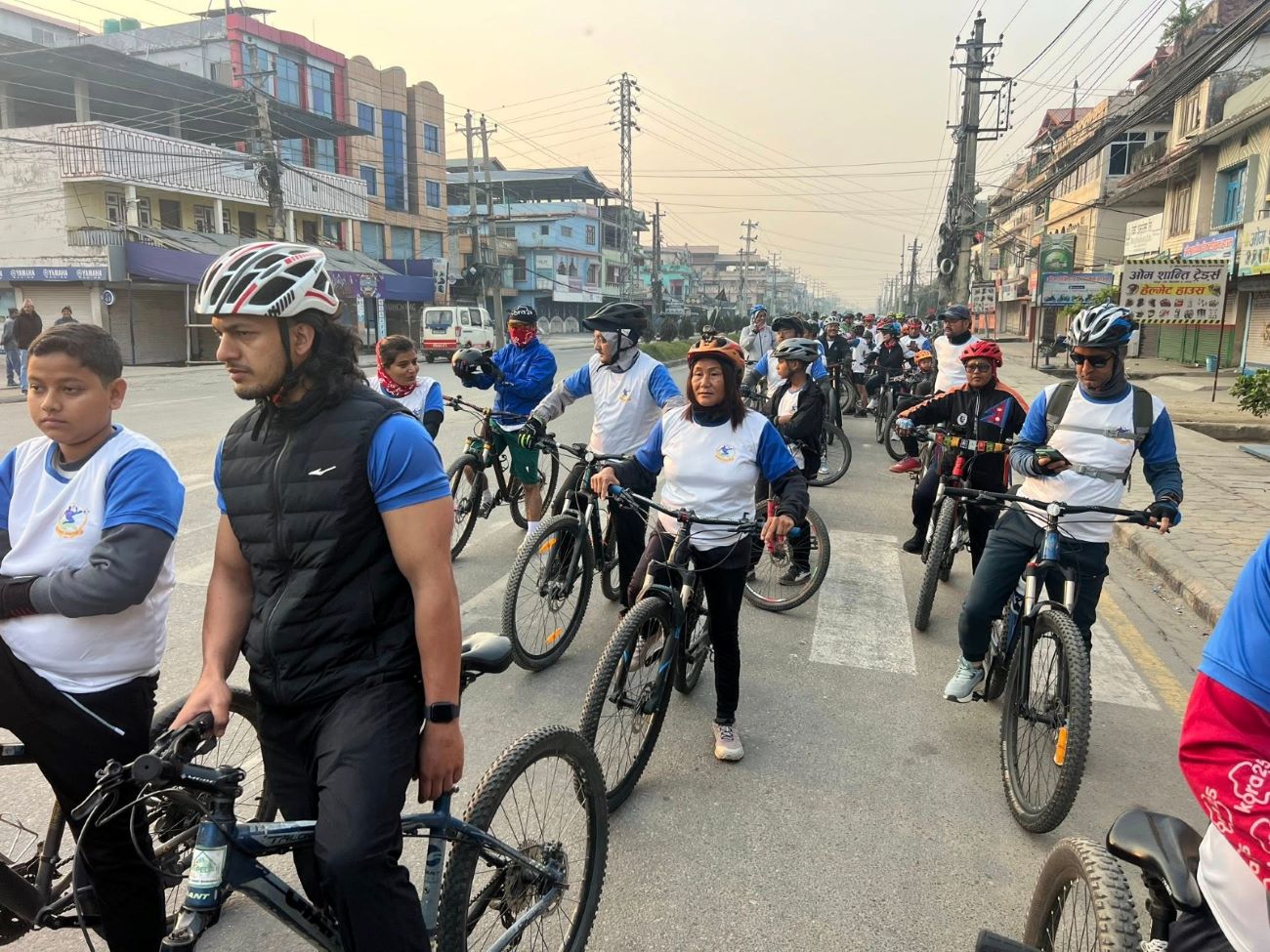 झापा क्षेत्र नम्बर २ की उम्मेद्वार रानाले गरिन साइकल यात्रा