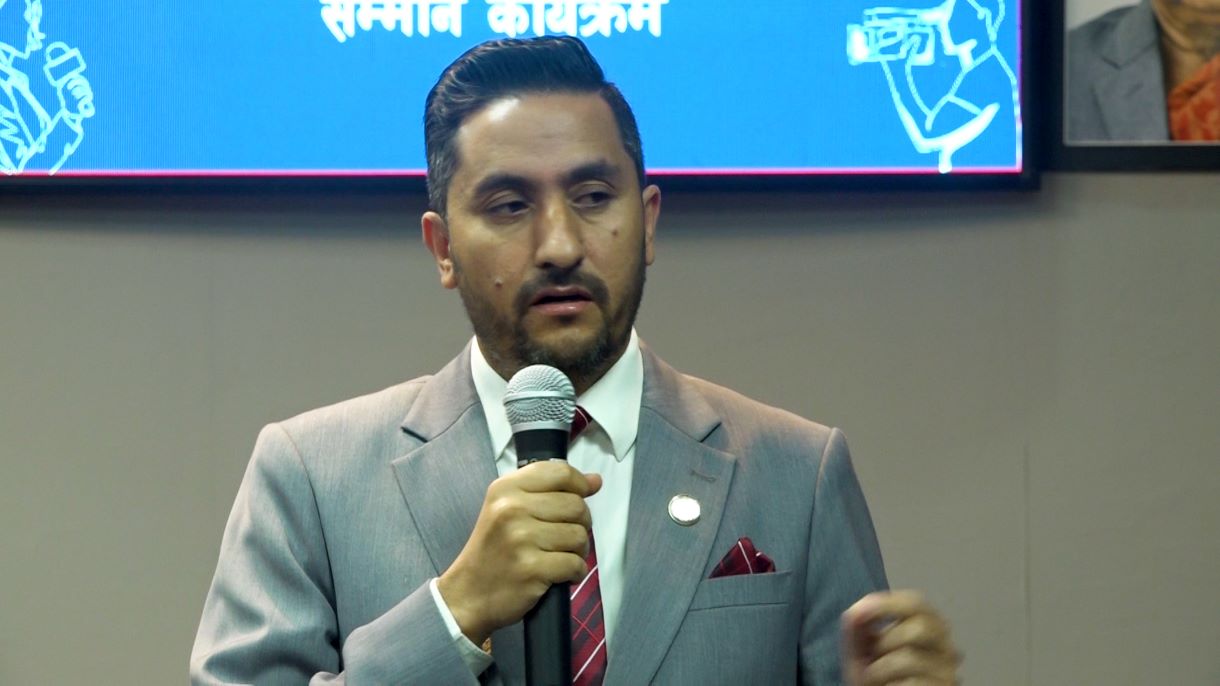 निर्वाचन सुनश्चित भइसकेको छ, अब शङ्का नगर्नुस् : मन्त्री खरेल