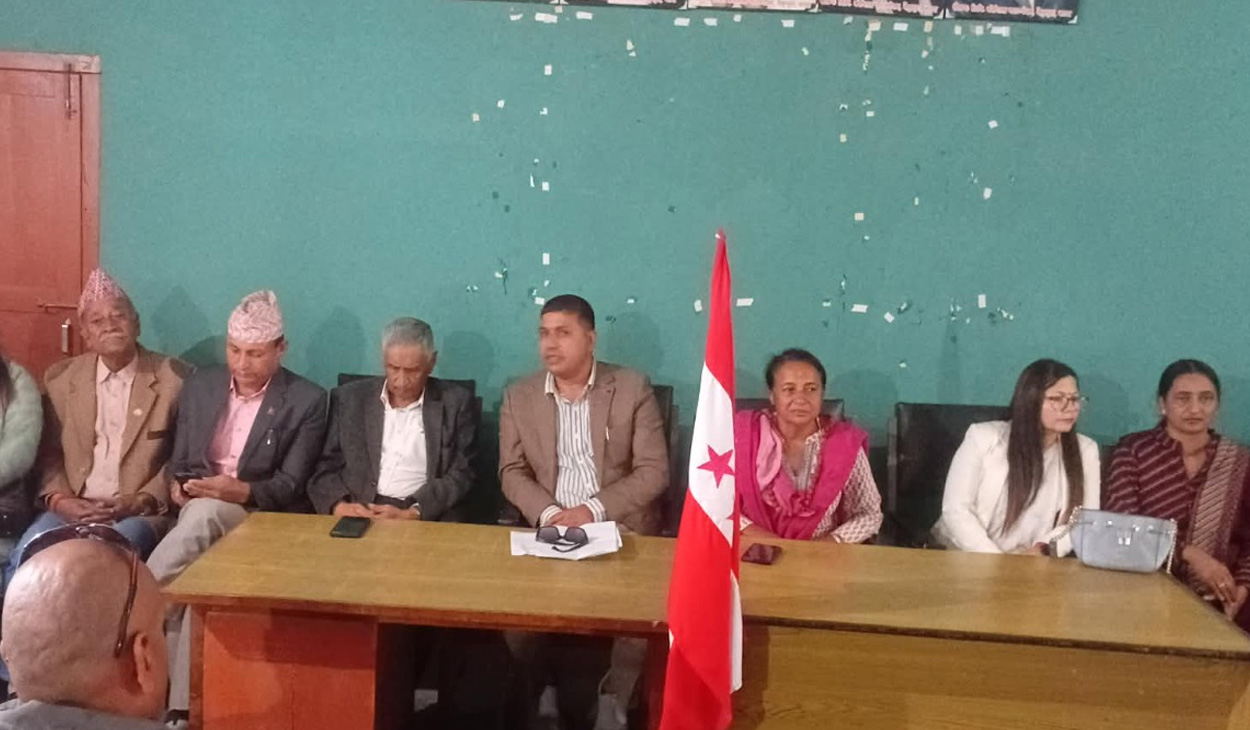 रुख चिन्ह हेरेर मतदान गर्न सरिता प्रसाईको आग्रह