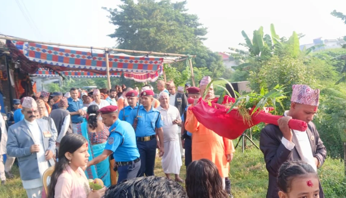 सामाजिक सद्भाव र सांस्कृतिक एकताको सन्देश दिँदै बालग्राममा फूलपाती बढाइँ