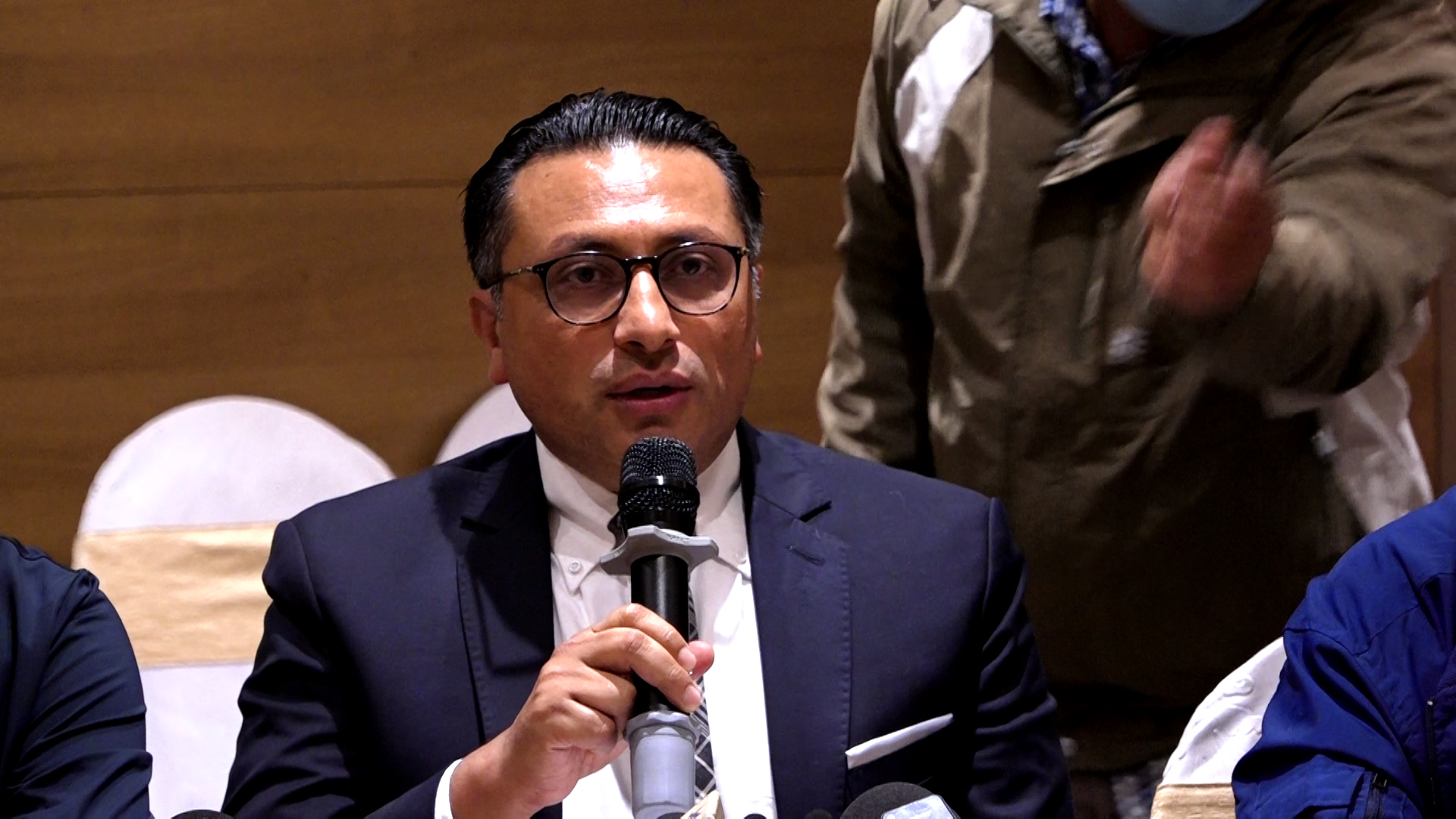 मतदान गर्न पाउनु विदेशमा रहेका नेपालीको नैसर्गिक अधिकार हो : स्वर्णिम वाग्ले