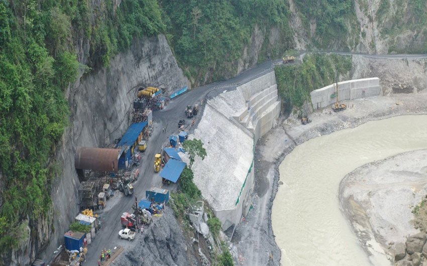 वानटाङ खोलामा पक्की पुल निर्माण सुरु