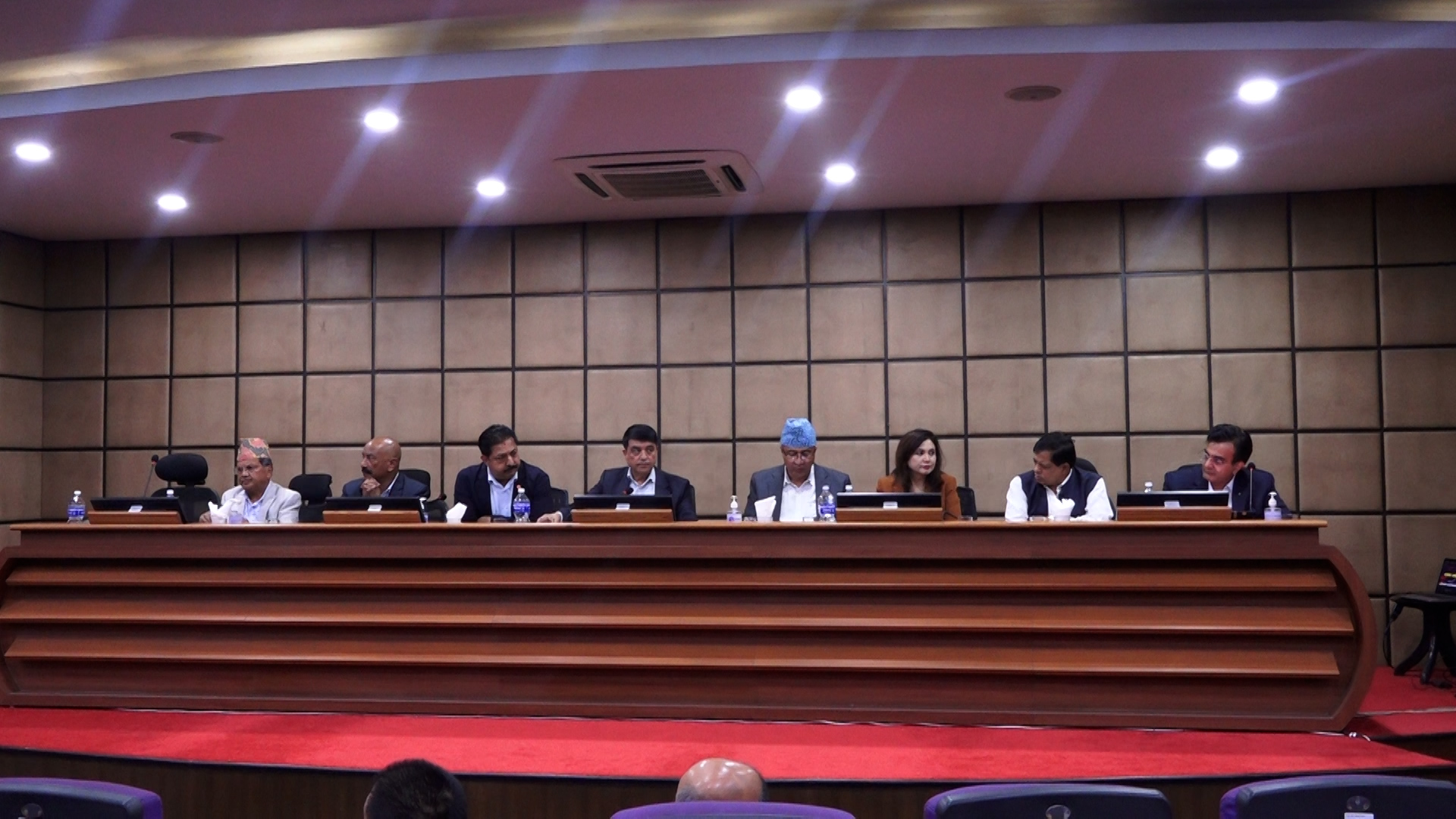 डेडिकेटेड तथा ट्रंकलाइनसम्बन्धी प्रिमियम शुल्क विवाद समाधानको पहल सकरात्मक