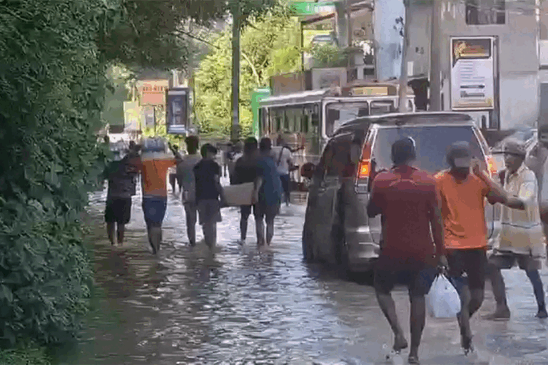 साइक्लोन ‘डिट्वाह’ का कारण श्रीलङ्कामा १५९ जनाको मृत्यु, सावर्जनिक संकटकाल घोषणा