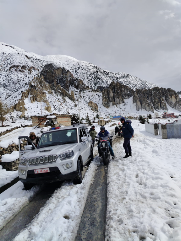 मौसम सुधार भएपछि सहज बन्दै मनाङको अवस्था