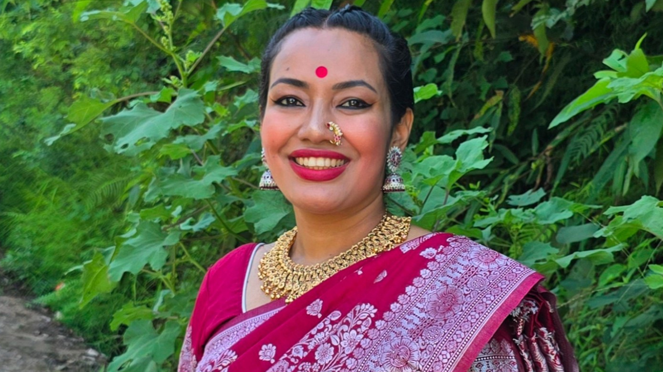 सहयोग उठाएको पैसा के गर्दै छिन आशिका ? भन्छिन्,: ‘एक–एक रुपैयाँको हिसाब व्हाट्सएपमार्फत पठाइसकेको छु’