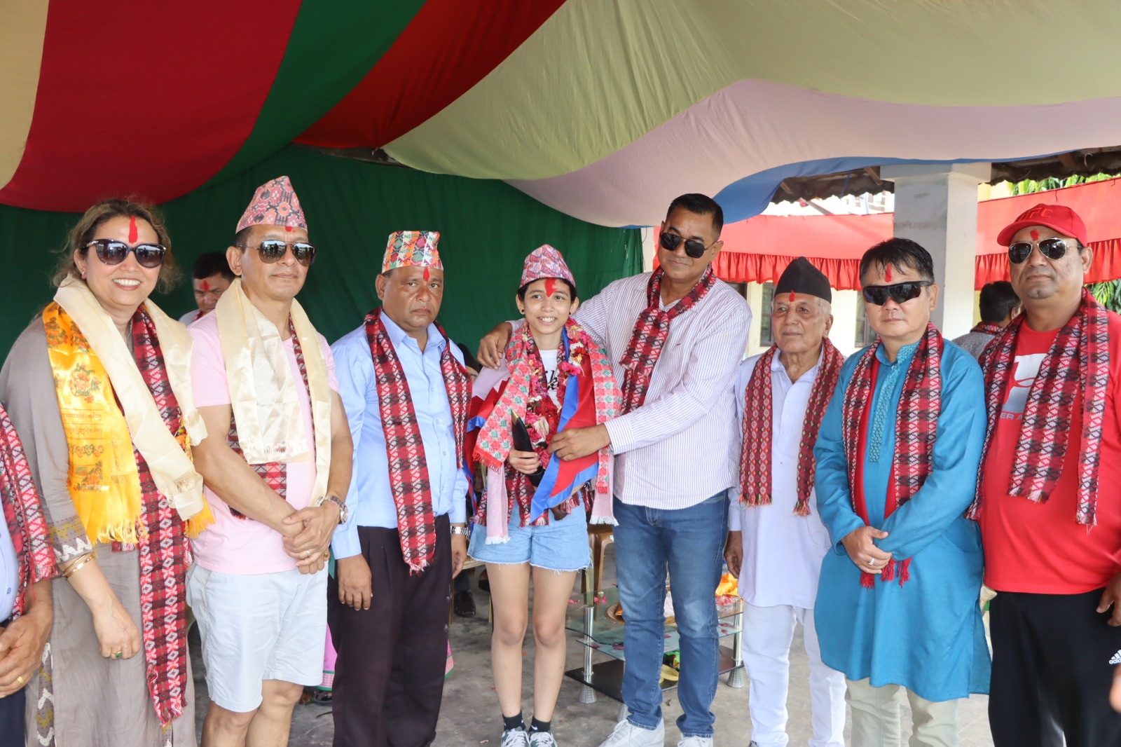 भ्वाइस किड्स सिजन-४ का विजेतालाई उदयपुरमा भव्य सम्मान