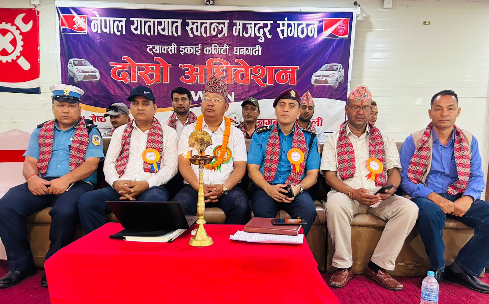 सार्वजनिक यातायातमाथि सरकारको प्रहार : भीमज्वाला राई