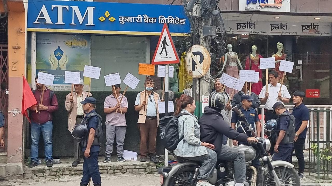 मातृभूमि पार्टीले बायुसेवा निगमविरुद्ध अख्तियारमा बुझायो उजुरी