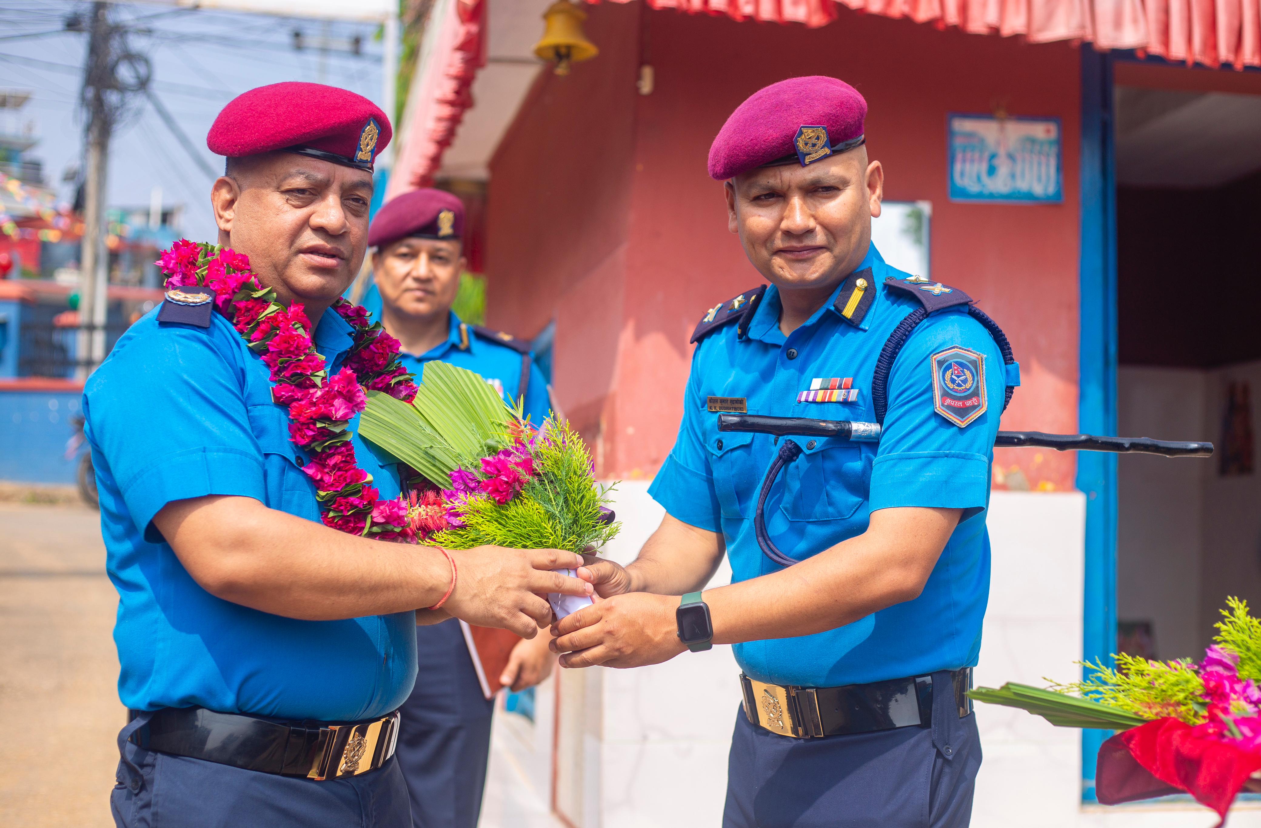 विपद्का समयमा अलर्ट भएर बस्न मातहतका युनिटहरूलाई कोशी प्रदेशका डिआइजी कार्कीको निर्देशन