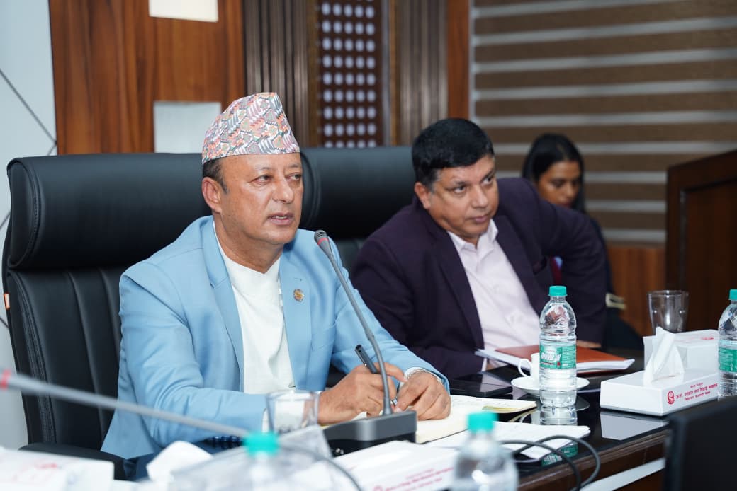 समयमै आयोजना सम्पन्न गर्न मन्त्री खड्काको निर्देशन, निजी लगानीकर्तासँग सहकार्य बढाउने तयारी