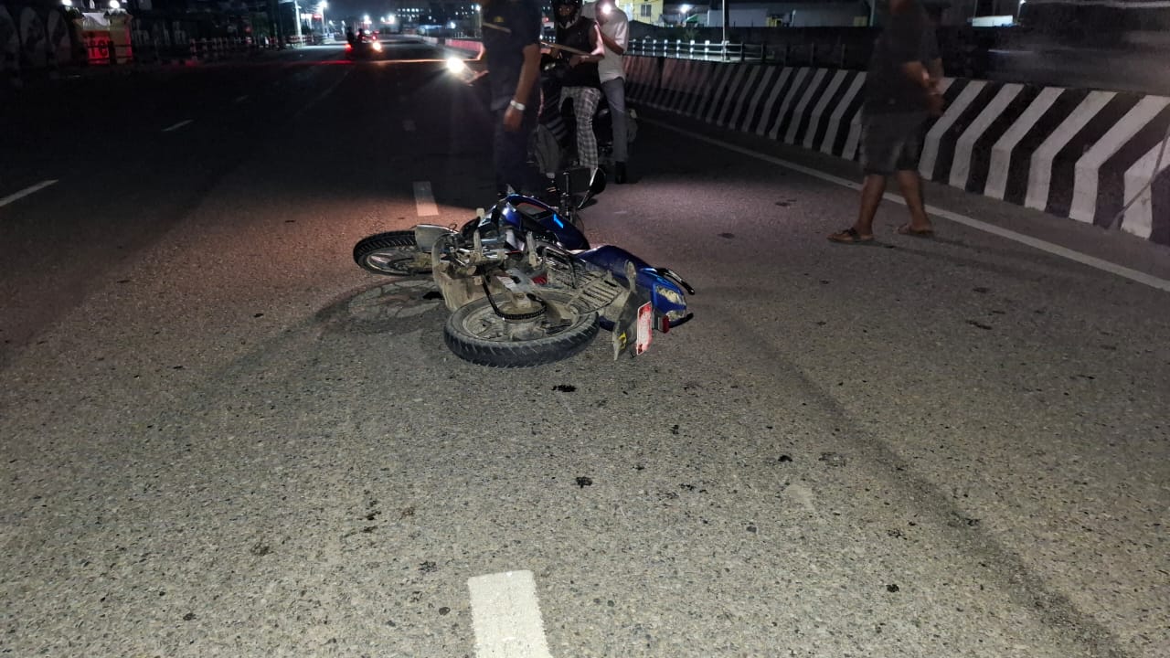मोरङको बूढीगंगामा छुट्टाछुट्टै मोटरसाइकल दुर्घटनामा २ जनाको मृत्यु, १ जना गम्भीर घाइते