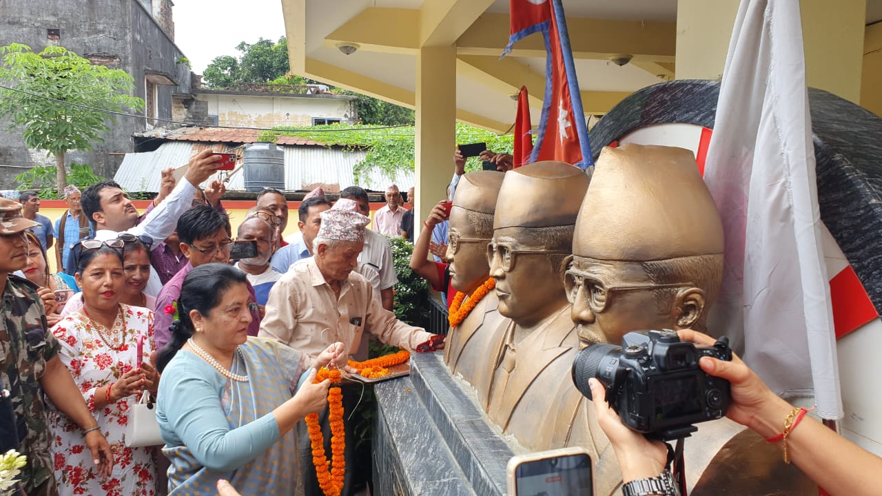 पूर्वराष्ट्रपति भण्डारी एमाले मोरङ पार्टी कार्यालय पुगिन्, संस्थापन पक्ष अनुपस्थित