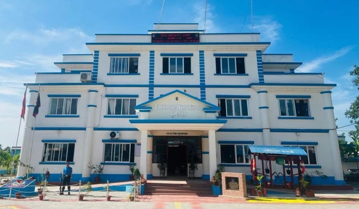 सुनसरीका प्रहरी प्रमुखको ह्वाट्सएप ह्याक गरी ठगले म्यासेजमार्फत रकम माग्न थालेपछि.....