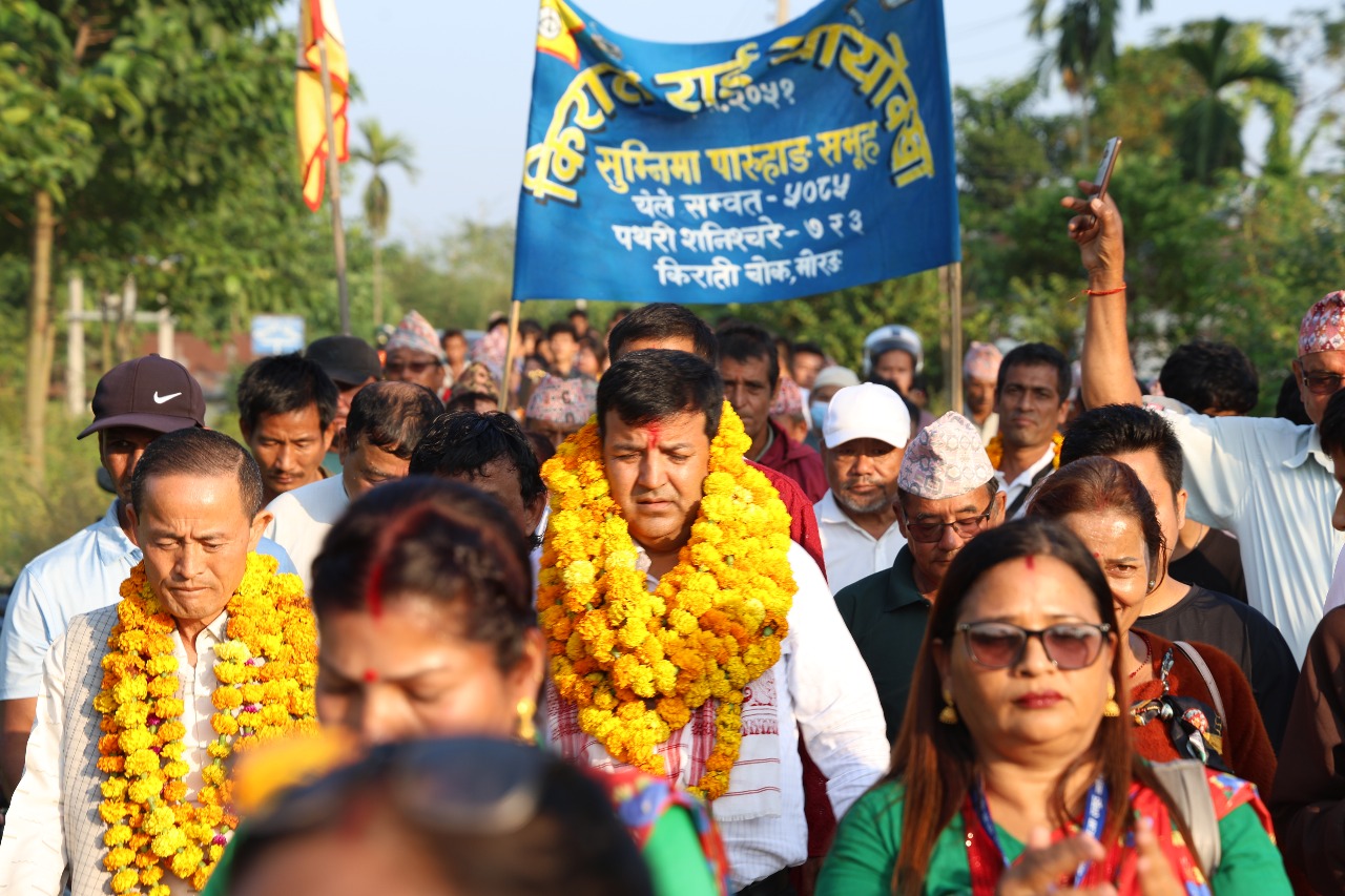 नेता डा. सुनिल शर्मालाई निर्वाचन क्षेत्रका जनताले गरे नौमती बाजासहित भव्य सम्मान