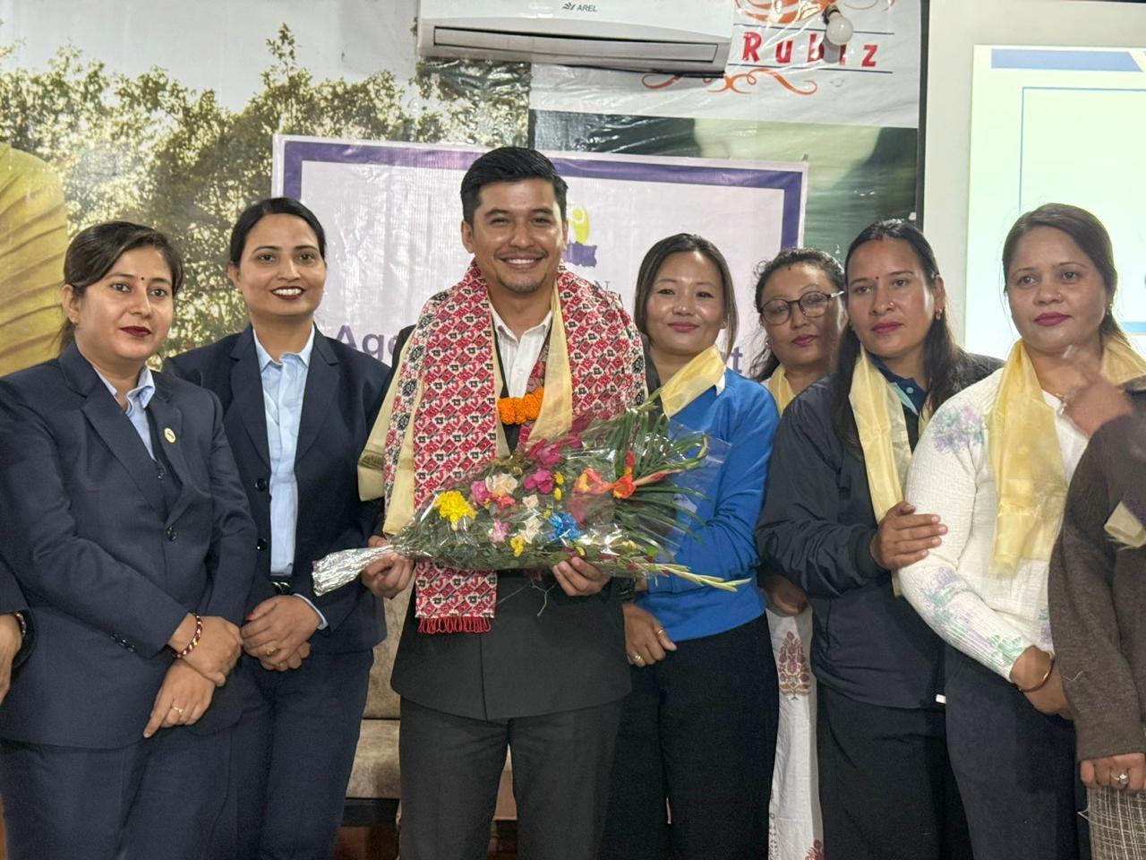 WhatsApp Image 2025-11-29 at 19.27.15