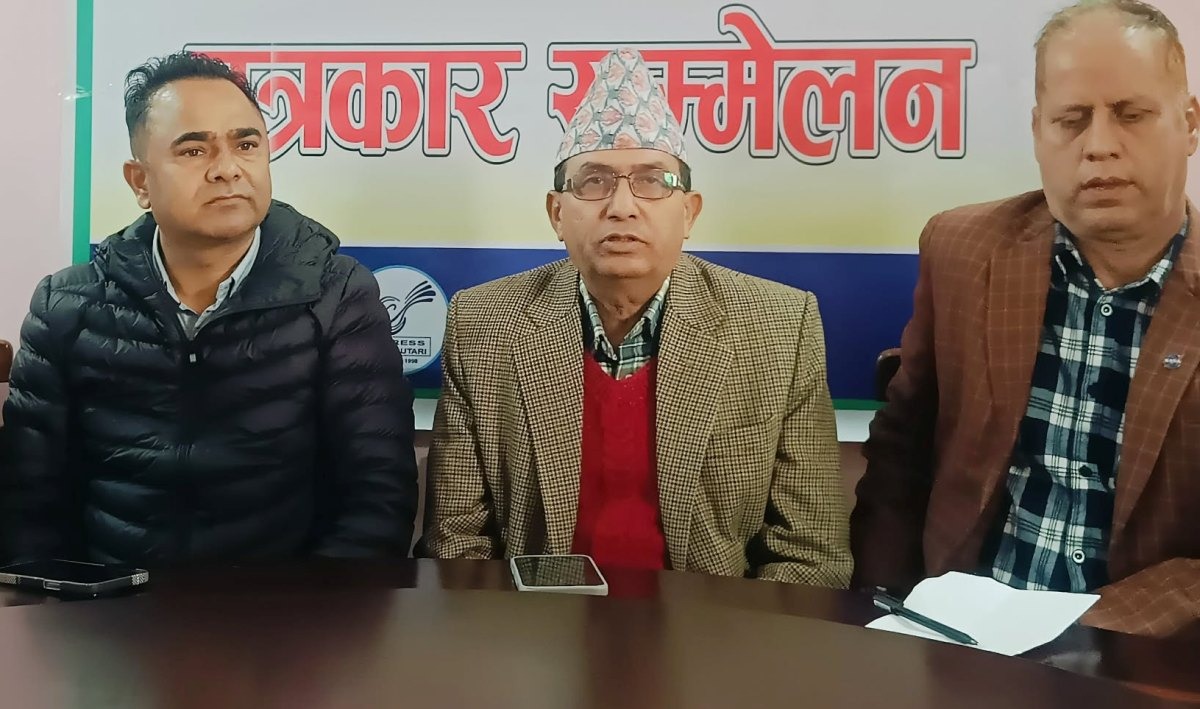 झापा–५ मा एमाले नेताको टिप्पणी – ‘ओलीसँग भिडाएर बालेनलाई कमजोर बनाउने खेल’