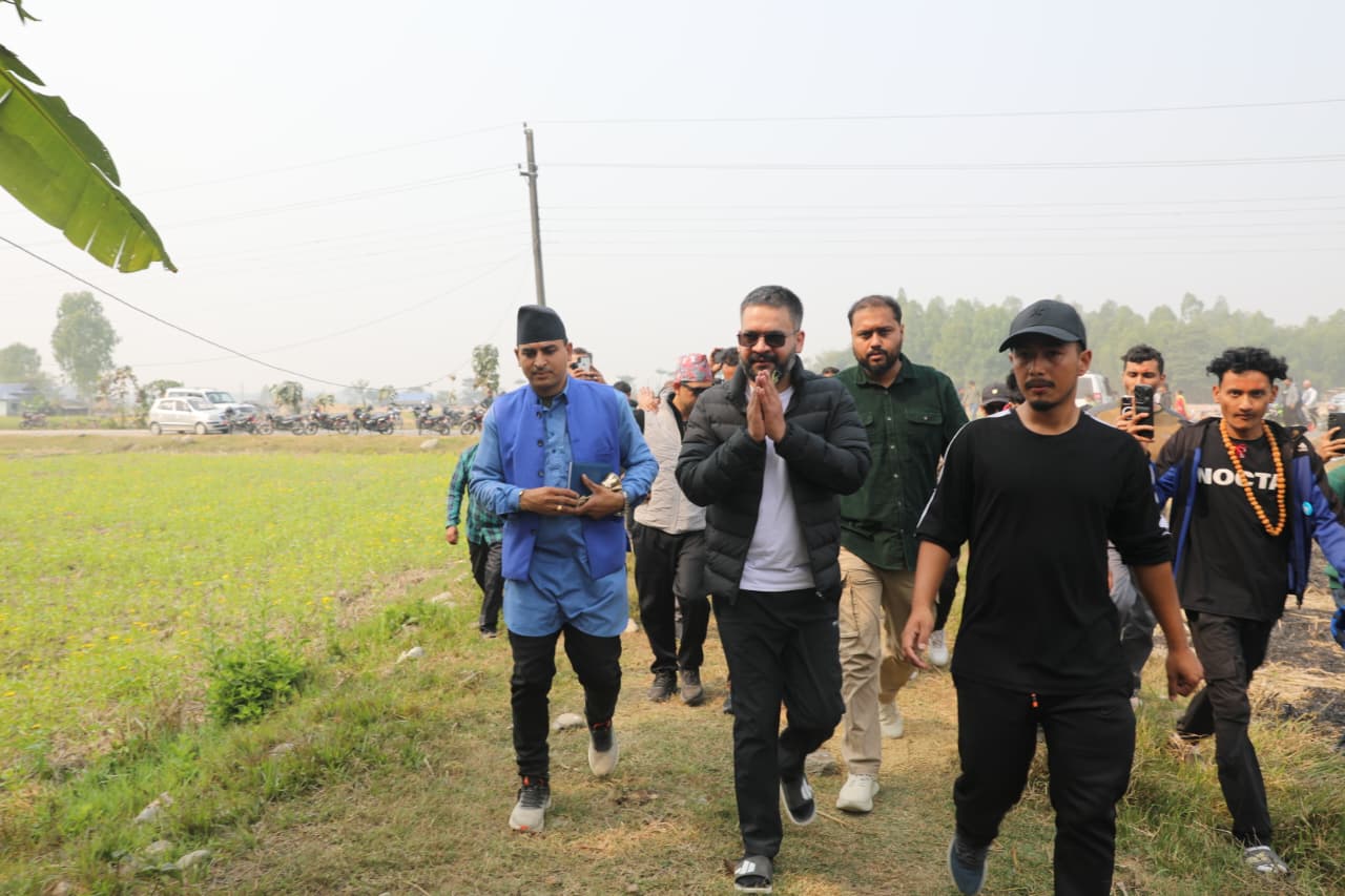 झापा–५ मा रास्वपा वरिष्ठ नेता बालेन शाहको घरदैलो अभियान तीव्र (तस्बिरहरु)