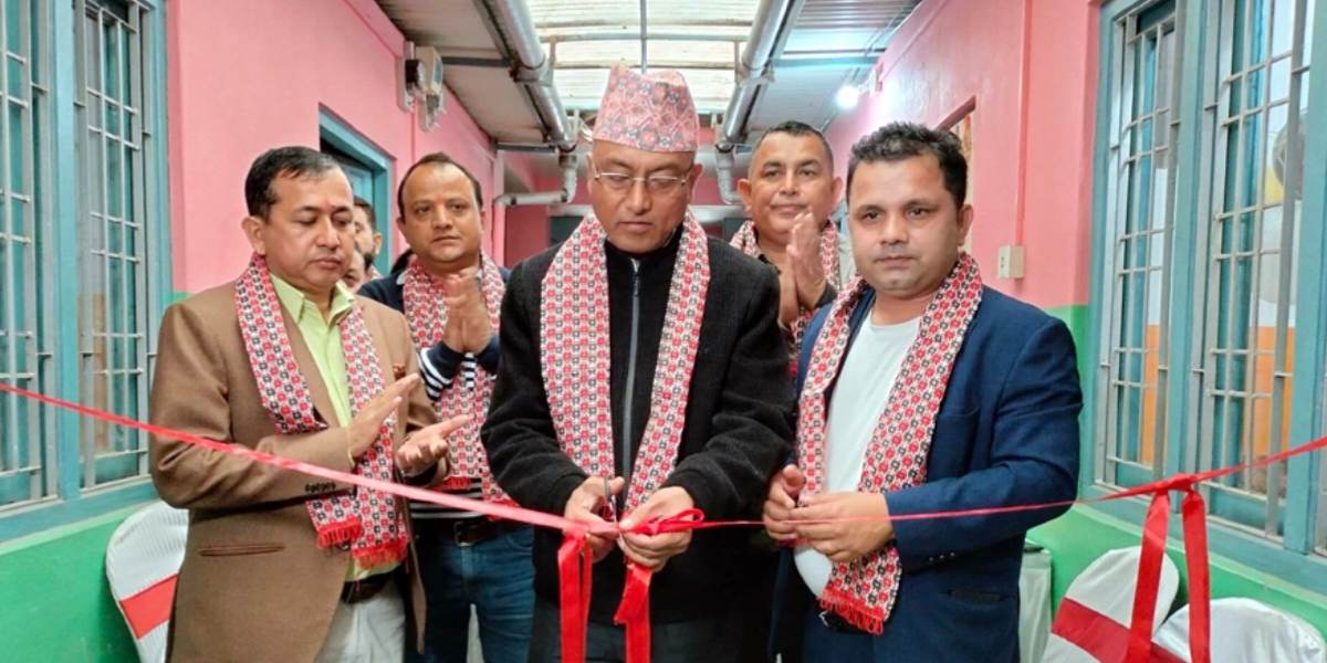 एजी एक्सप्रेस कार्गो एण्ड कुरियर सेवा धरानमा