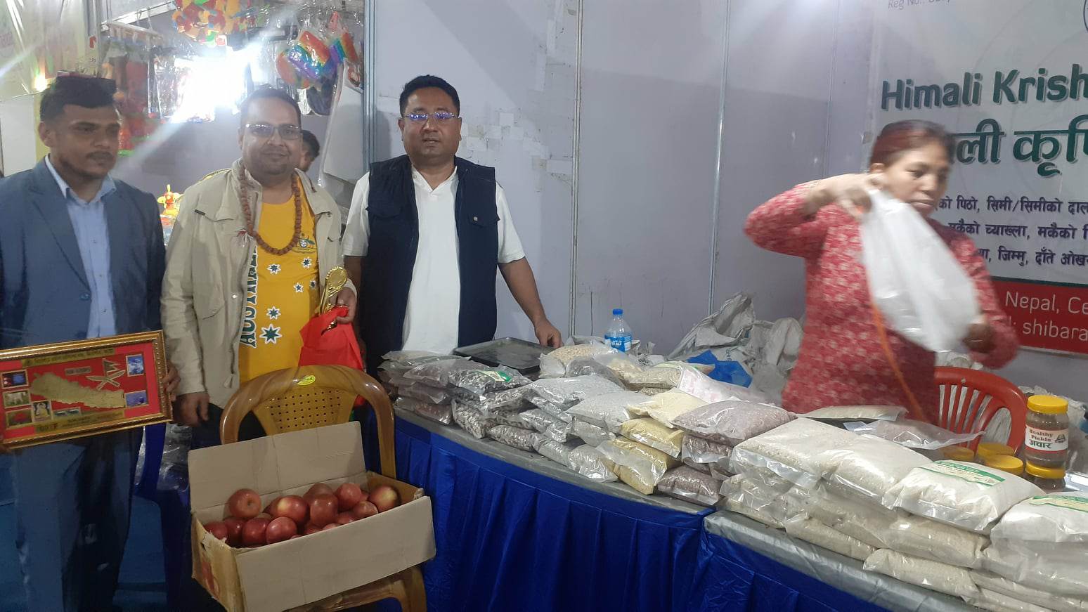 औद्योगिक व्यापार मेलाको जिल्ला प्रशासन कार्यालय झापाद्वारा अनुगमन