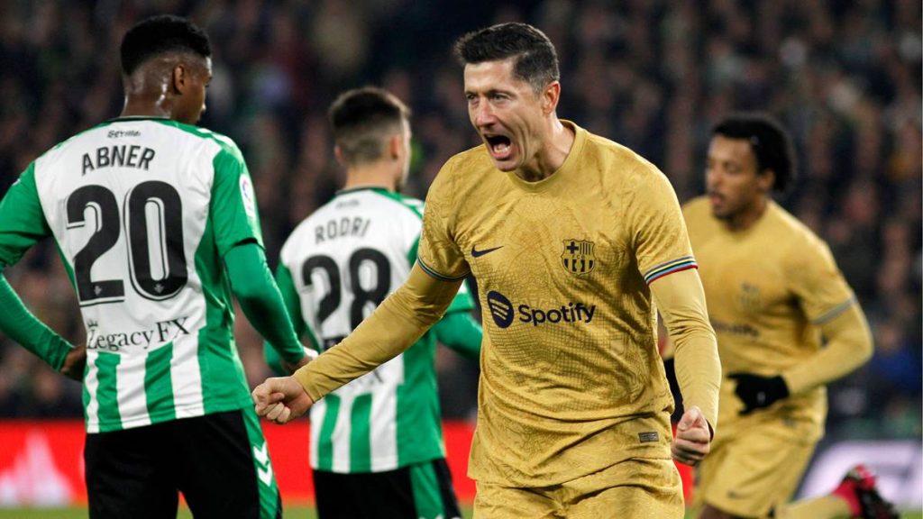 ला लिगा: शिर्ष स्थानको बार्सिलोनाको सहज जित