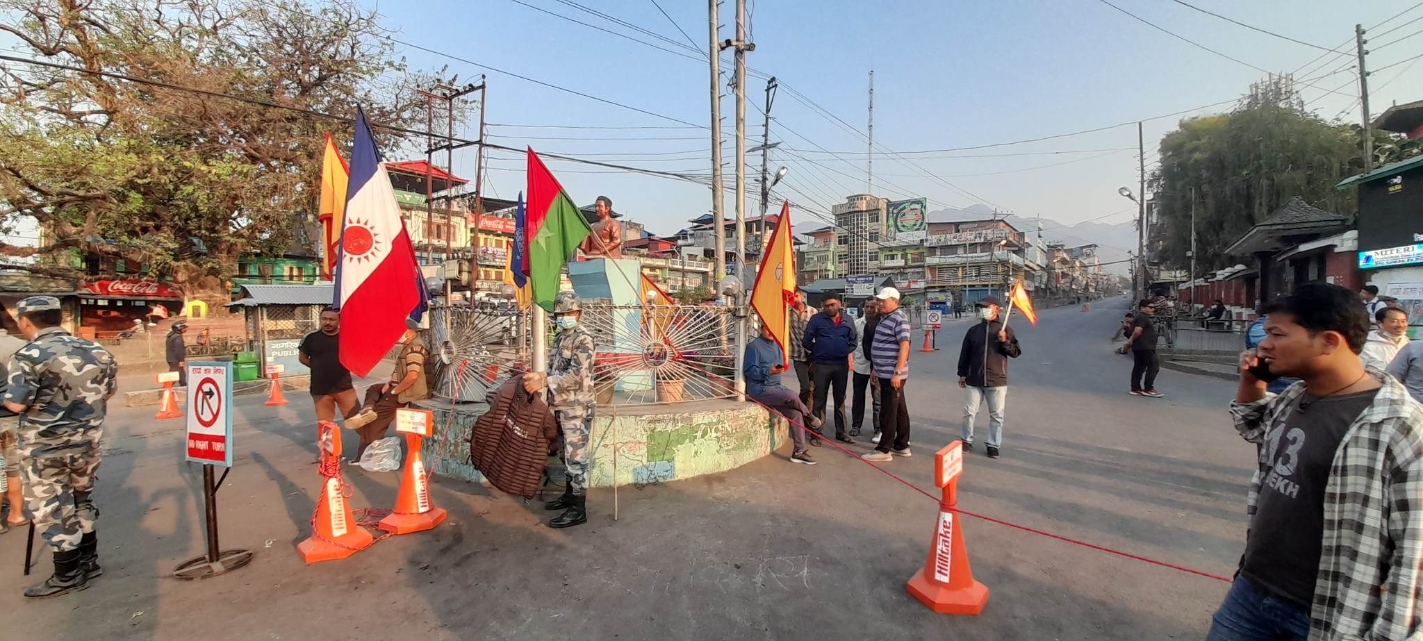 बन्द प्रभावः सवारीसाधन तोडफोड, केही बन्दकर्ता  पक्राउ