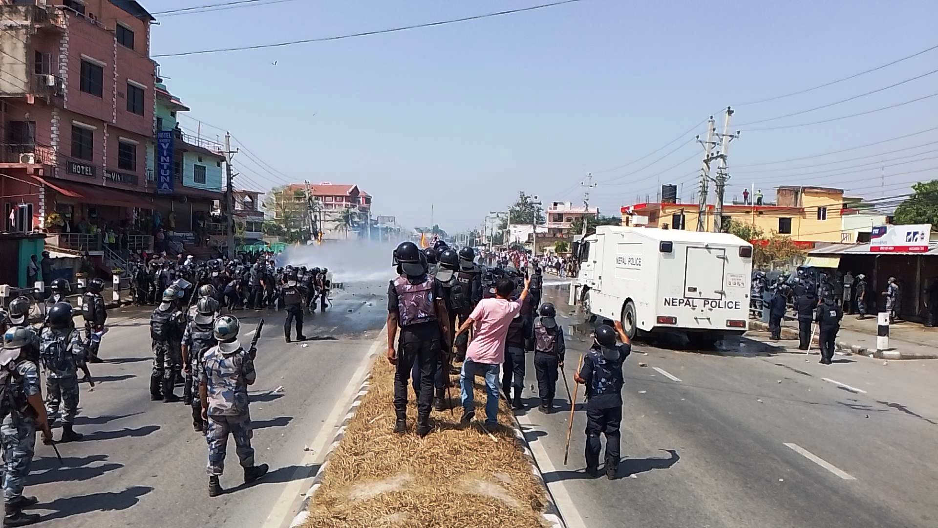 प्रदर्शनपछि झडप, विराटनगर तनावग्रस्त (अपडेट)