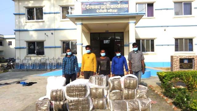 प्रतिबन्धित लागुऔषध सहित ५ जना पक्राउ