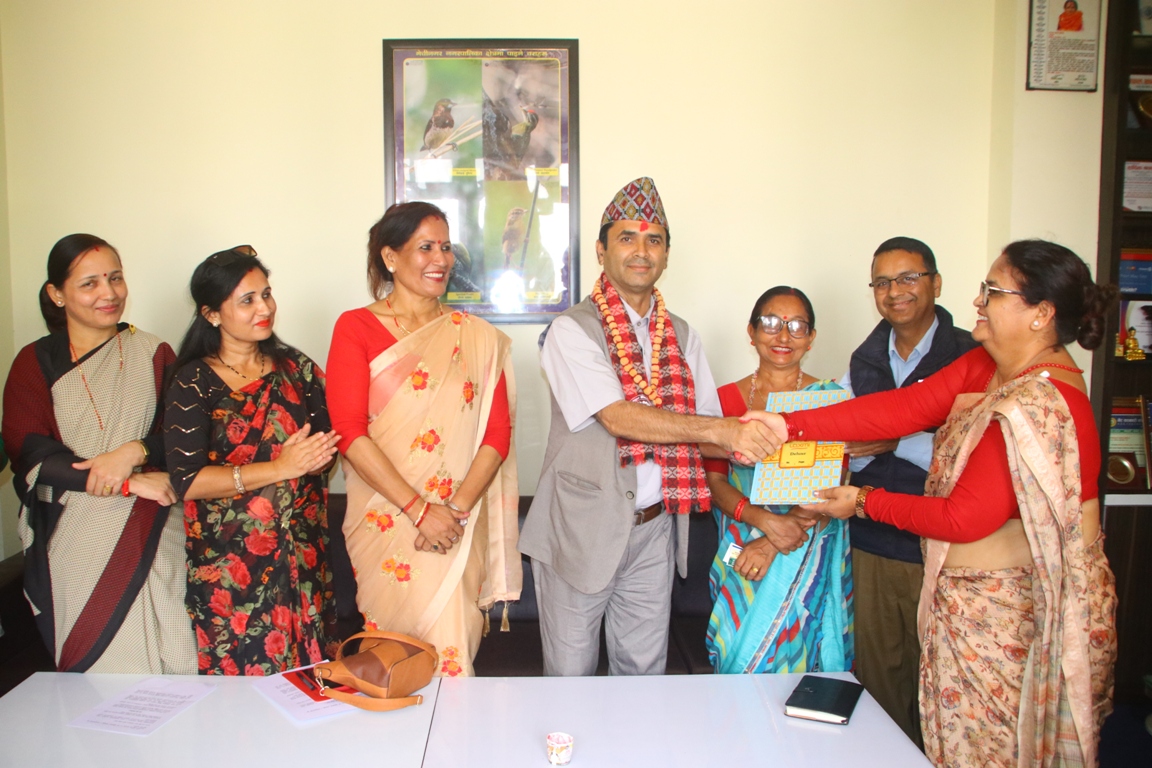 पालिका उपप्रमुखबीच शिक्षा, स्वास्थ्य र चिया क्षेत्रका समस्याबारे छलफल